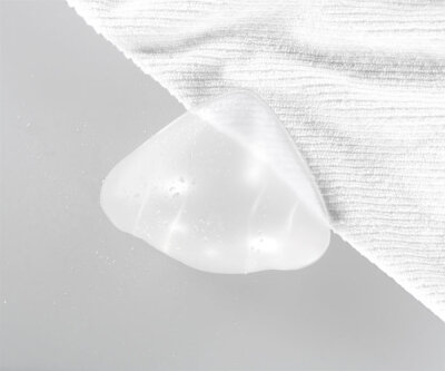 Amoena 149 Aqua Wave prosthesis